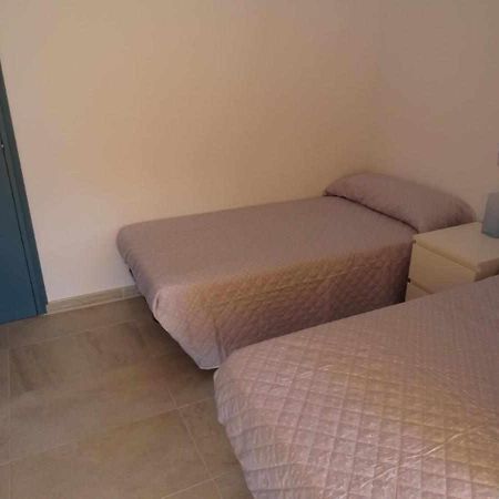 Apartamentos El Sol A 20 Metros Del Mar เดเนีย ภายนอก รูปภาพ