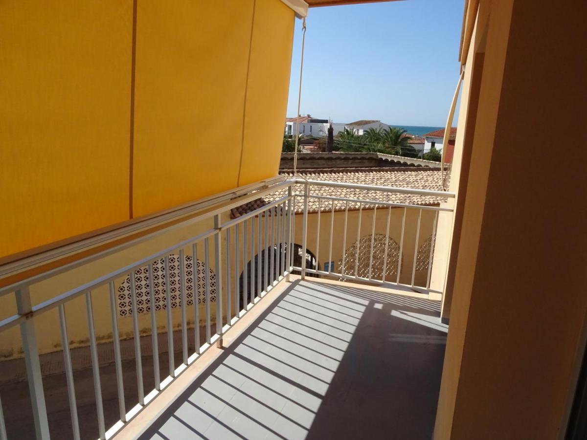Apartamentos El Sol A 20 Metros Del Mar เดเนีย ภายนอก รูปภาพ